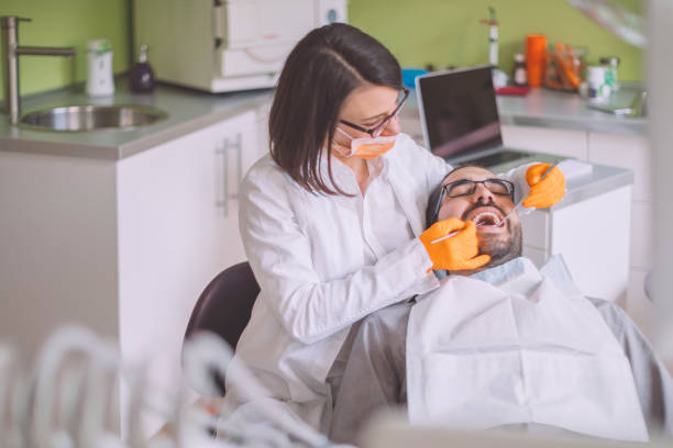 Best Cracked Tooth Emergency Dentist  in Plymouth, MI